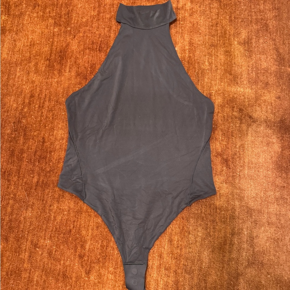 Lululemon Nulu Mockneck Sleeveless Bodysuit Large